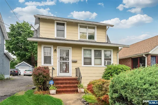 $599,000 | 109 Bergen Avenue, Bergenfield, NJ 07621