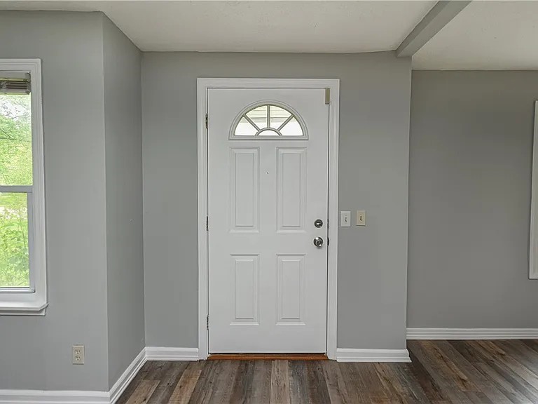 2282 West Henrietta Road Rochester, NY 14623 - Photo 4 of 32