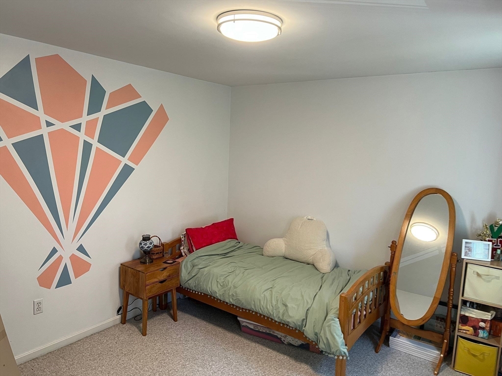 76 Stagecoach Road Holliston, MA 01746 - Photo 20 of 37