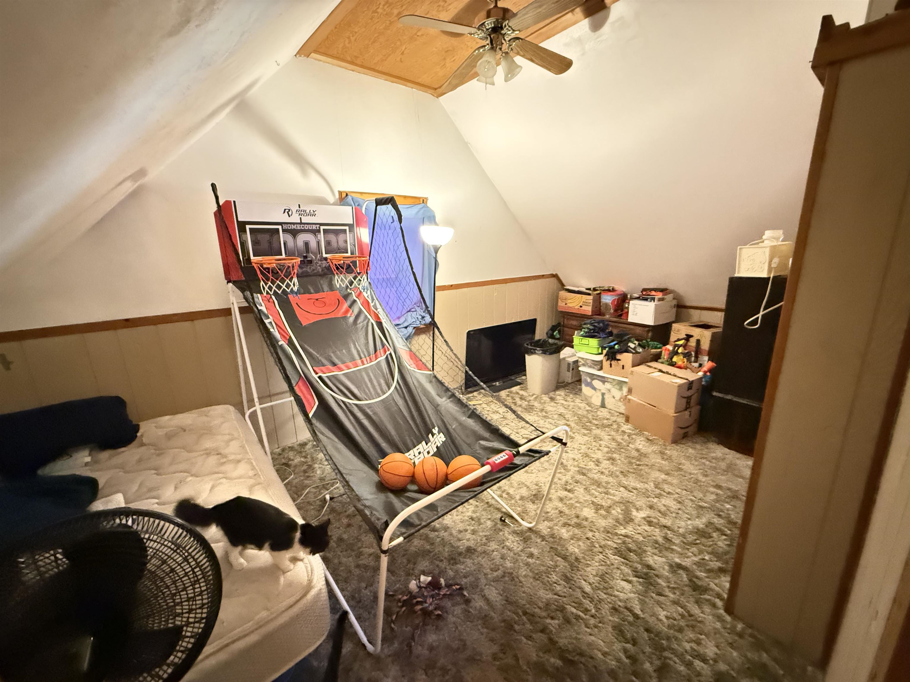 718 Jackson Street Marinette, WI 54143 - Photo 4 of 18