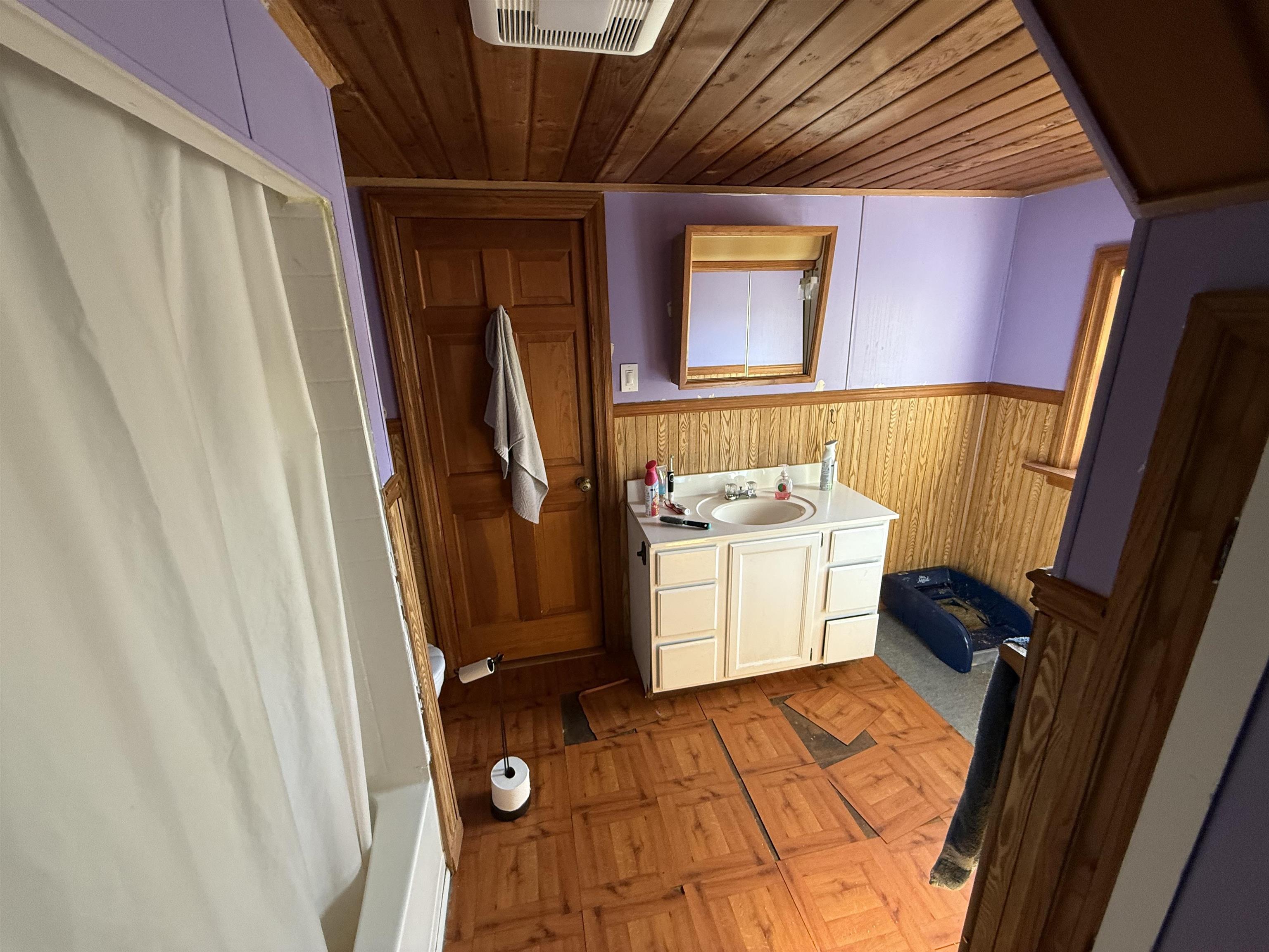 718 Jackson Street Marinette, WI 54143 - Photo 6 of 18