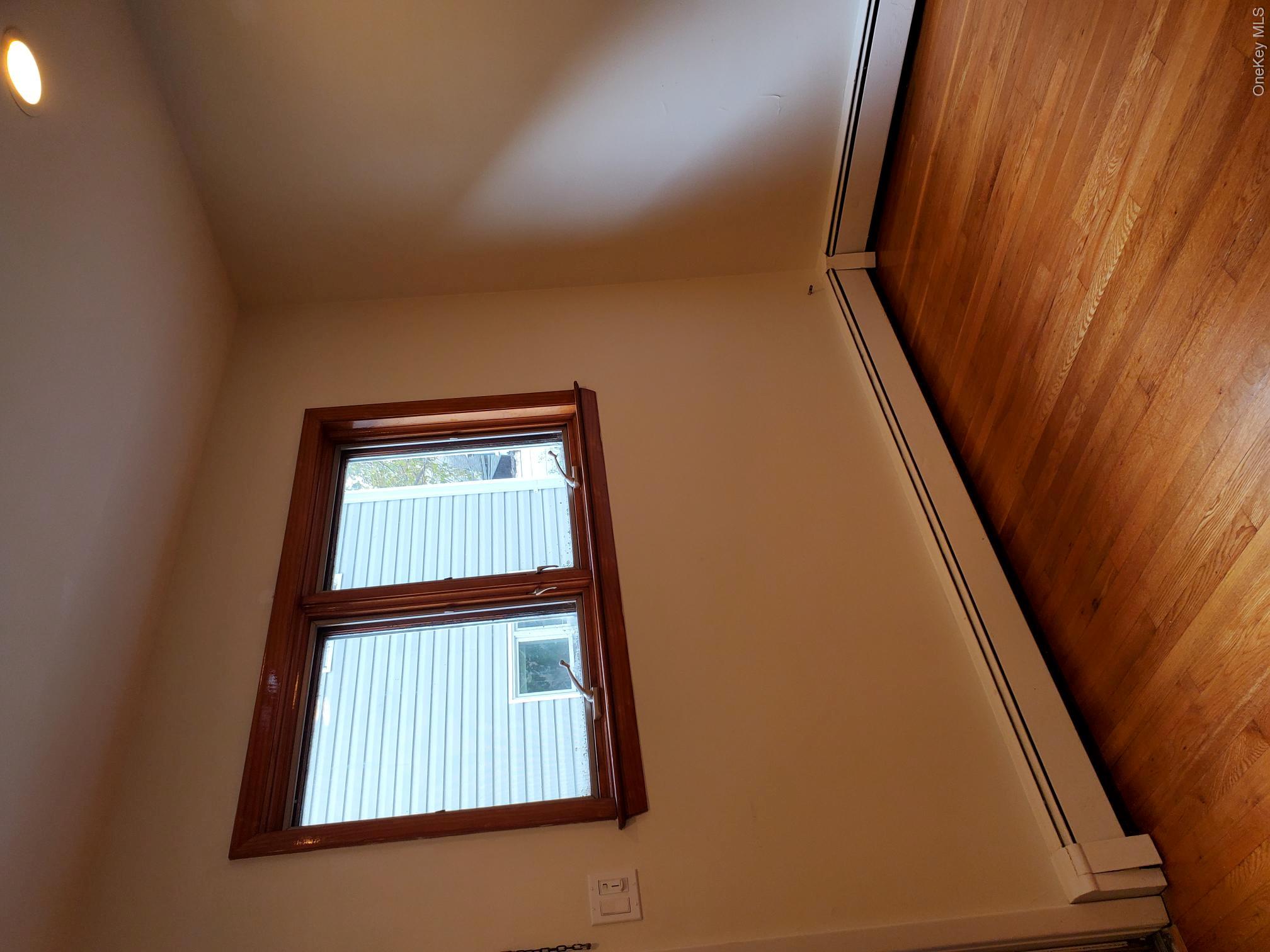 55 Juniper Road, Unit A Port Washington, NY 11050 - Photo 5 of 13