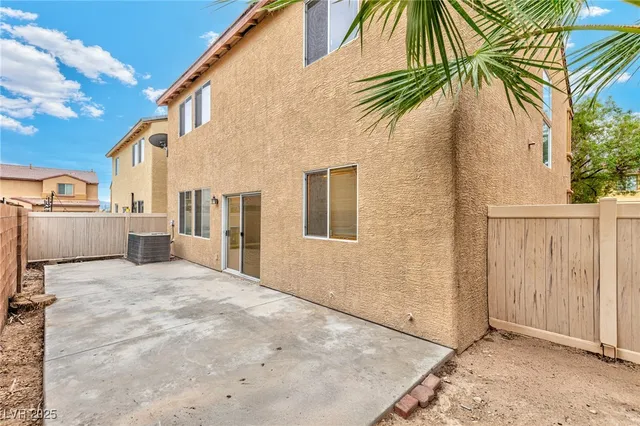 $1,750 | 4072 Blue Wildrye Street, Las Vegas, NV 89122