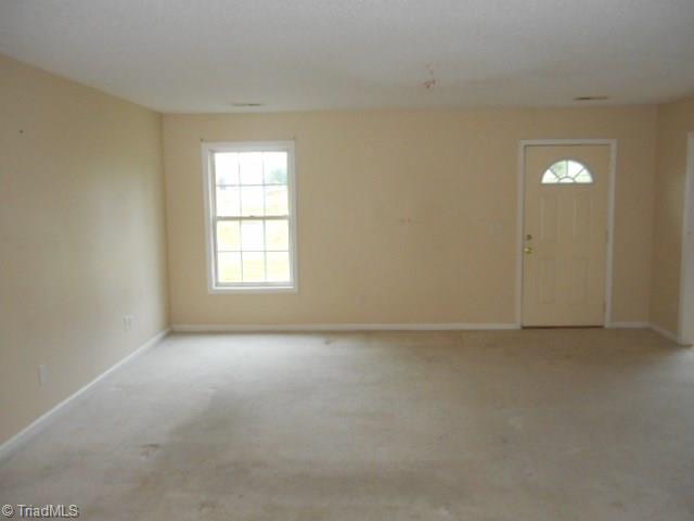 3604 Markham Road Greensboro, NC 27405 - Photo 6 of 12 Gallery Image 6