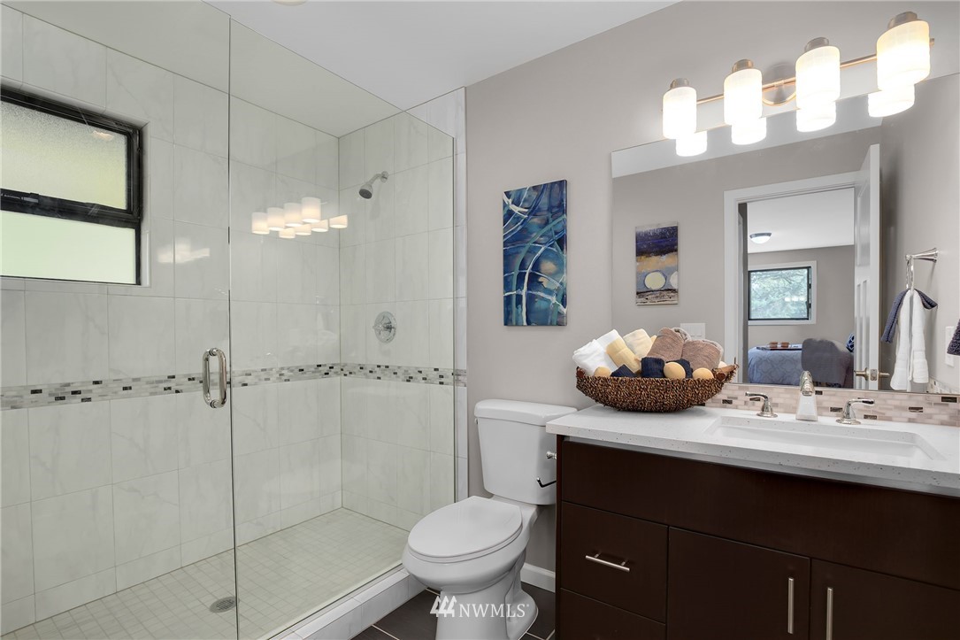 27004 Northeast Ames Lake Road Redmond, WA 98053 - Photo 12 of 25 Gallery Image 12