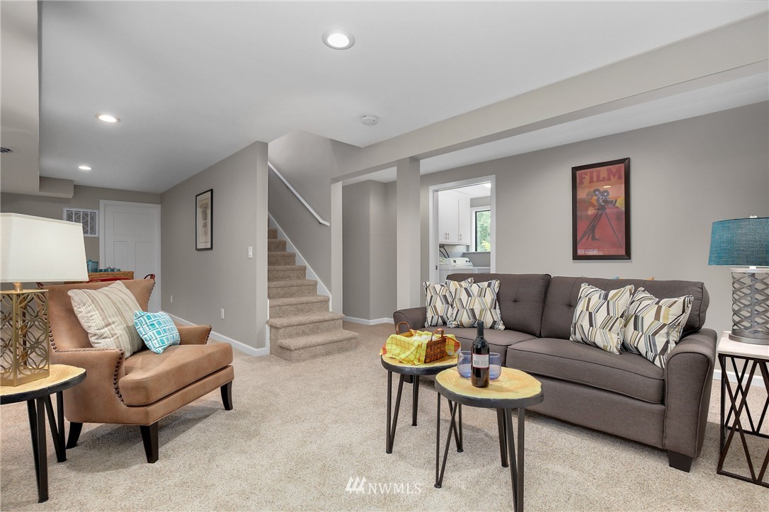 27004 Northeast Ames Lake Road Redmond, WA 98053 - Photo 17 of 25 Gallery Image 17