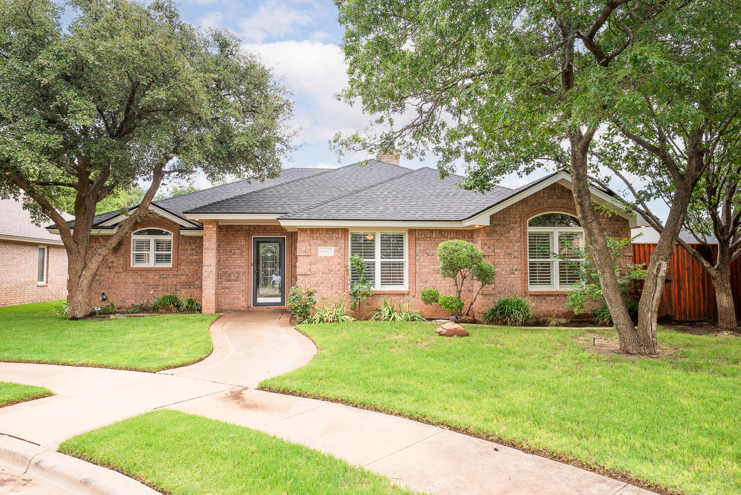 10907 Raleigh Avenue Lubbock, TX 79424 - Photo 1 of 27 DSC00952-Edit