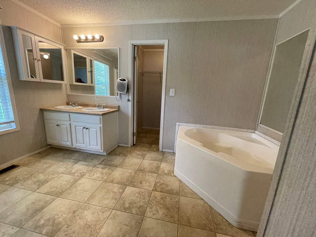 3852 Loss Brook Road Manning, SC 29102 - Photo 13 of 35 Gallery Image 13