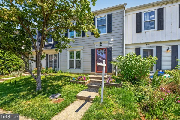 $299,998 | 5733 Sunset View Lane, Frederick, MD 21703