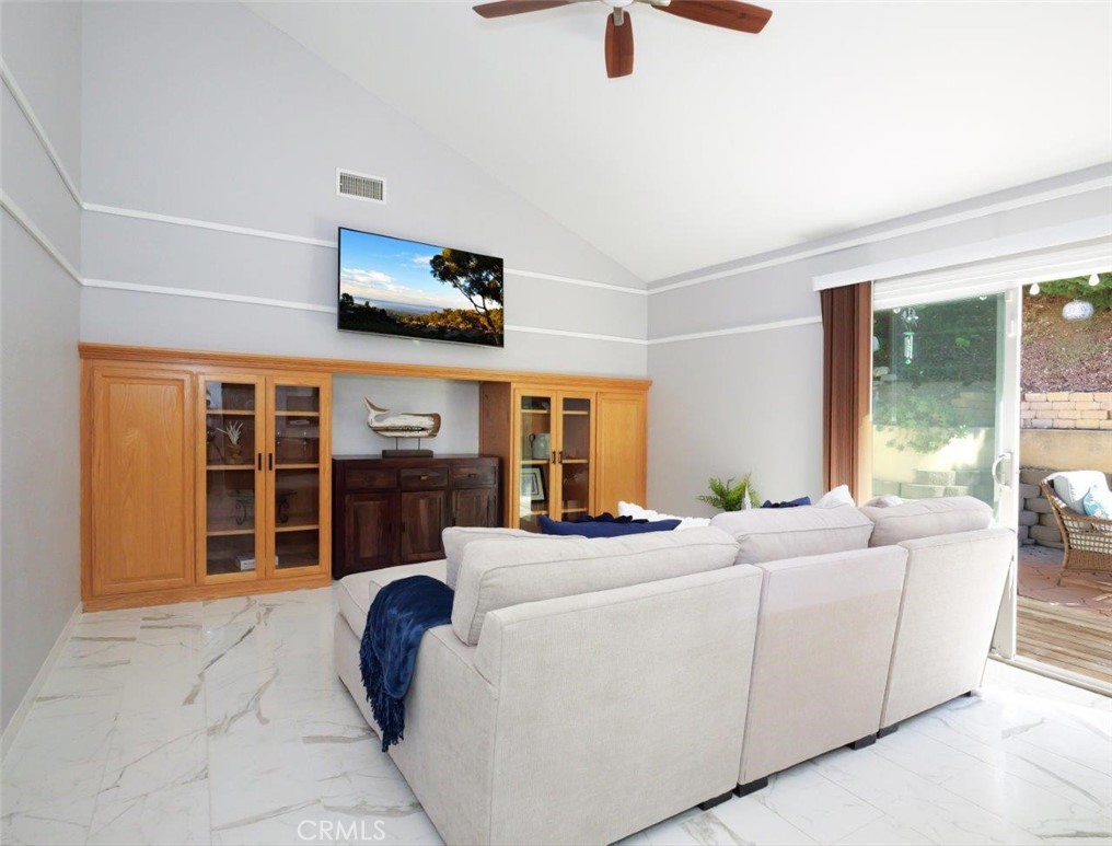 29422 Indian Valley Road Rancho Palos Verdes, CA 90275 - Photo 12 of 37
