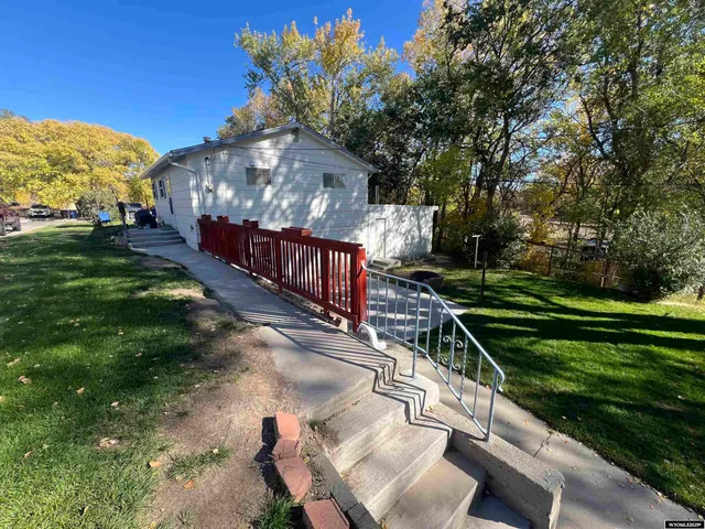 $199,900 | 1317 East Washington Avenue, Riverton, WY 82501