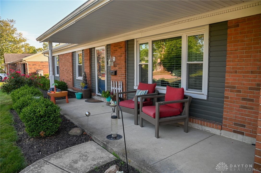 728 Clarendon Road Troy, OH 45373 - Photo 4 of 59 Gallery Image 4