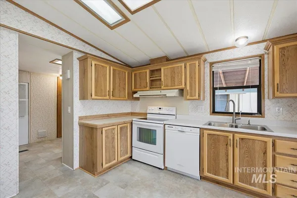 $175,000 | 1907 West Flamingo Avenue, Unit 44, Nampa, ID 83651