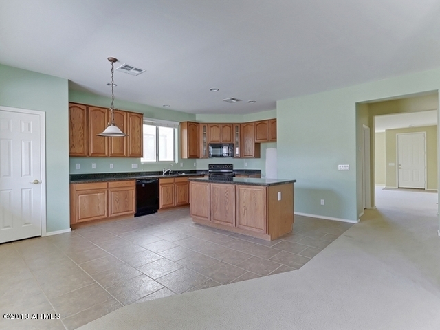 9396 West Cordes Road Tolleson, AZ 85353 - Photo 34 of 45 Kitchen-A-