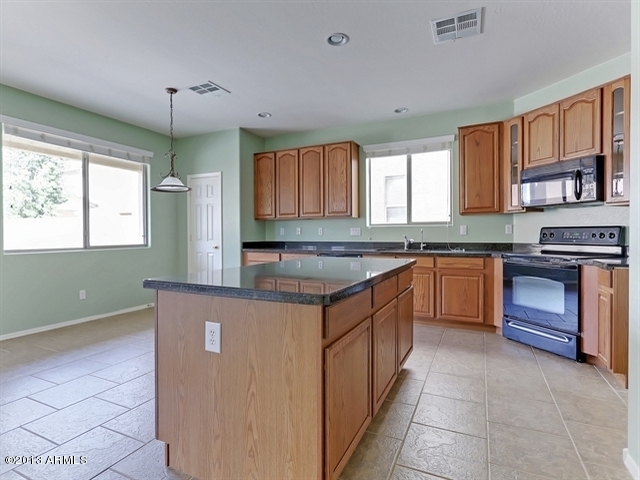 9396 West Cordes Road Tolleson, AZ 85353 - Photo 37 of 45 Kitchen-D-