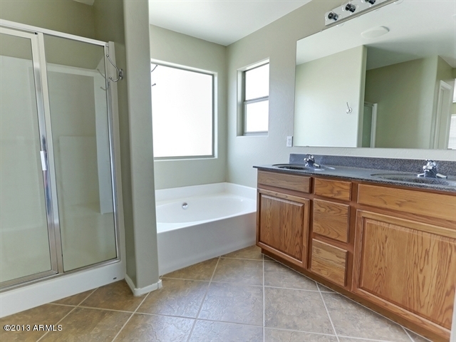 9396 West Cordes Road Tolleson, AZ 85353 - Photo 6 of 45 Bath 01 (master)-B-