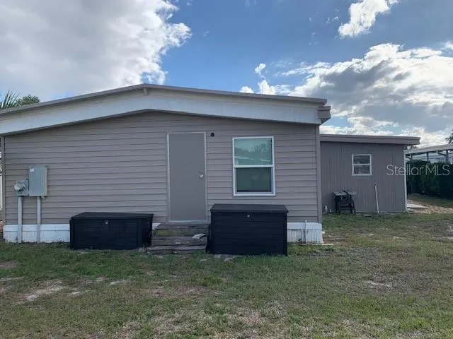 a front view of house with yard