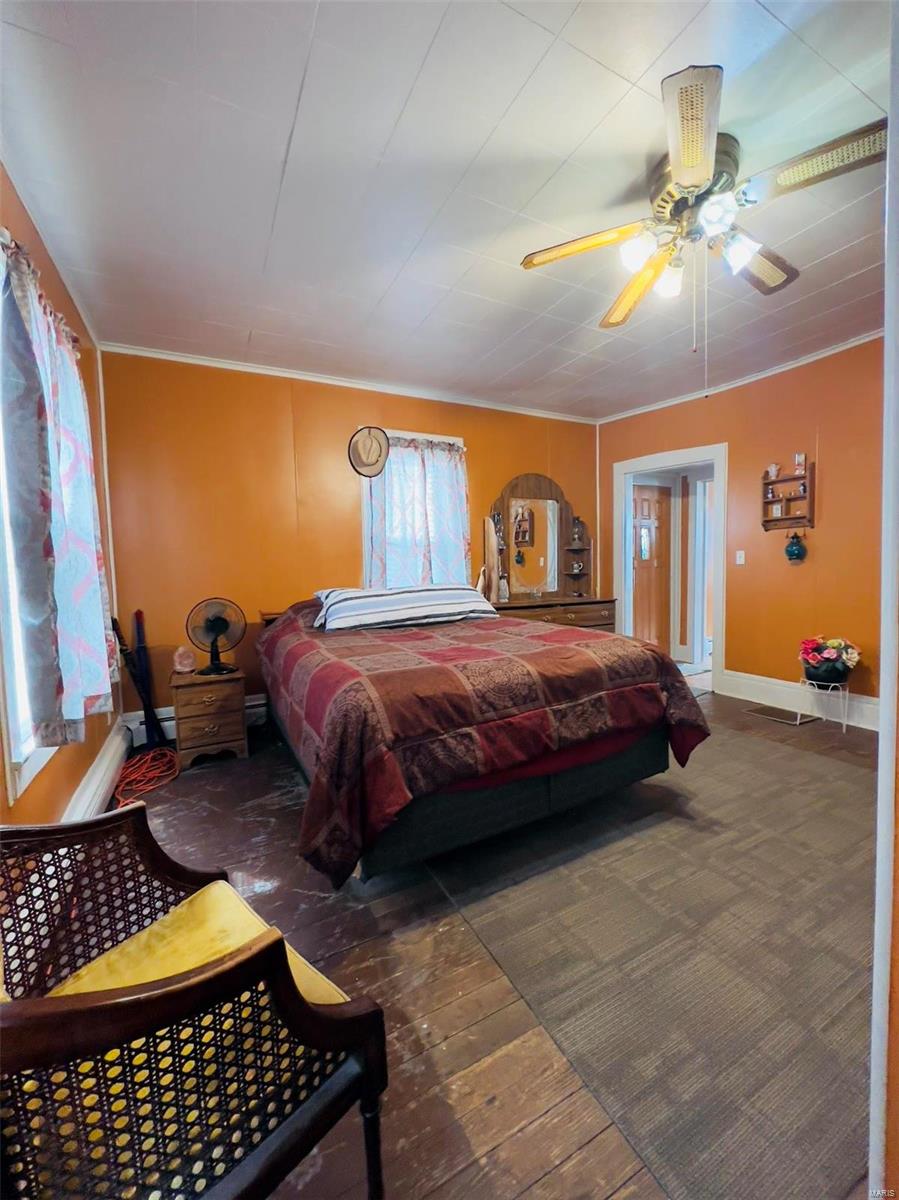 311 Putnam Street Mount Olive, IL 62069 - Photo 8 of 16