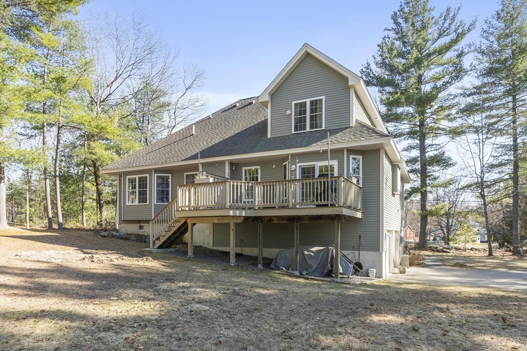 60 Redstone Hill Road Sterling, MA 01564 - Photo 39 of 41 Gallery Image 39