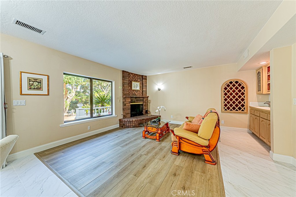 1737 Gainsborough Road San Dimas, CA 91773 - Photo 19 of 62