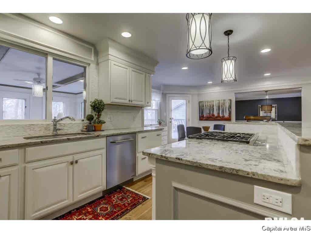 709 Clipper Road Springfield, IL 62711 - Photo 11 of 36