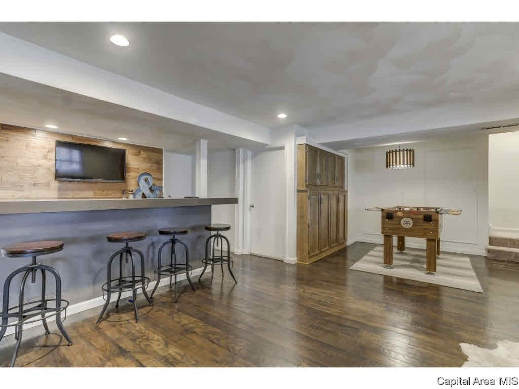 709 Clipper Road Springfield, IL 62711 - Photo 33 of 36