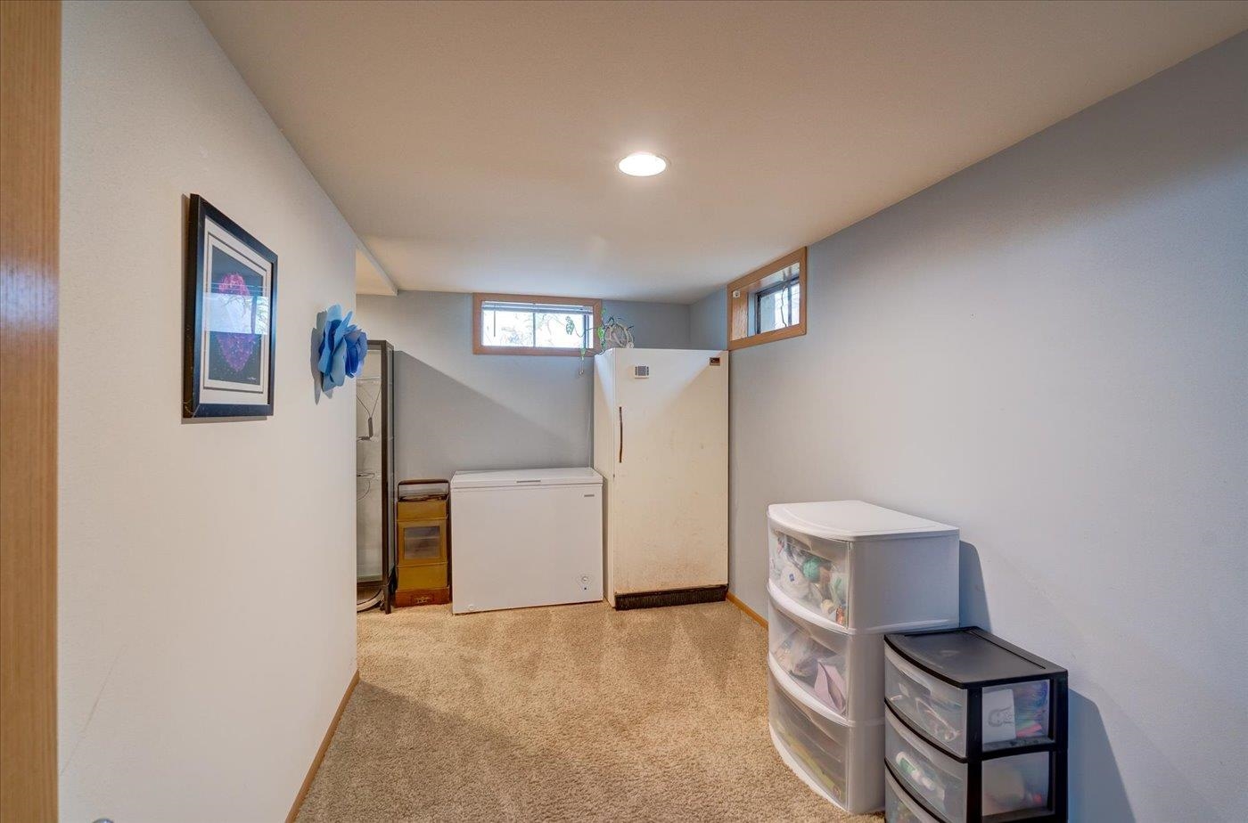 203 South Kerch Street Brooklyn, WI 53521 - Photo 32 of 53