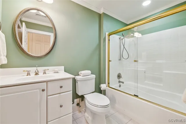 a view of a lush green field