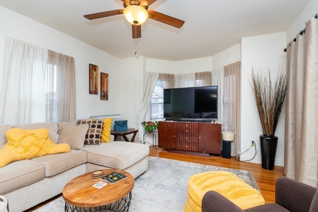 92 Ruthven Street Boston, MA 02121 - Photo 6 of 38 Gallery Image 6