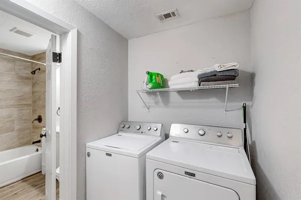 $1,200 | 1532 Whitaker Avenue, Dallas, TX 75216