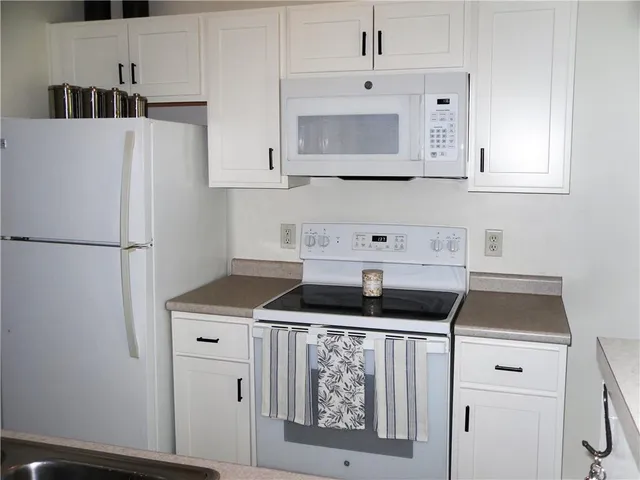 $231,000 | 707 Sonie Drive, Sewickley, PA 15143