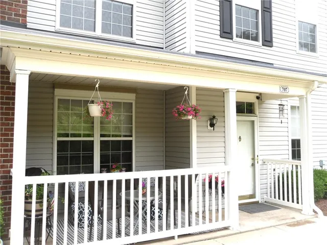 $231,000 | 707 Sonie Drive, Sewickley, PA 15143