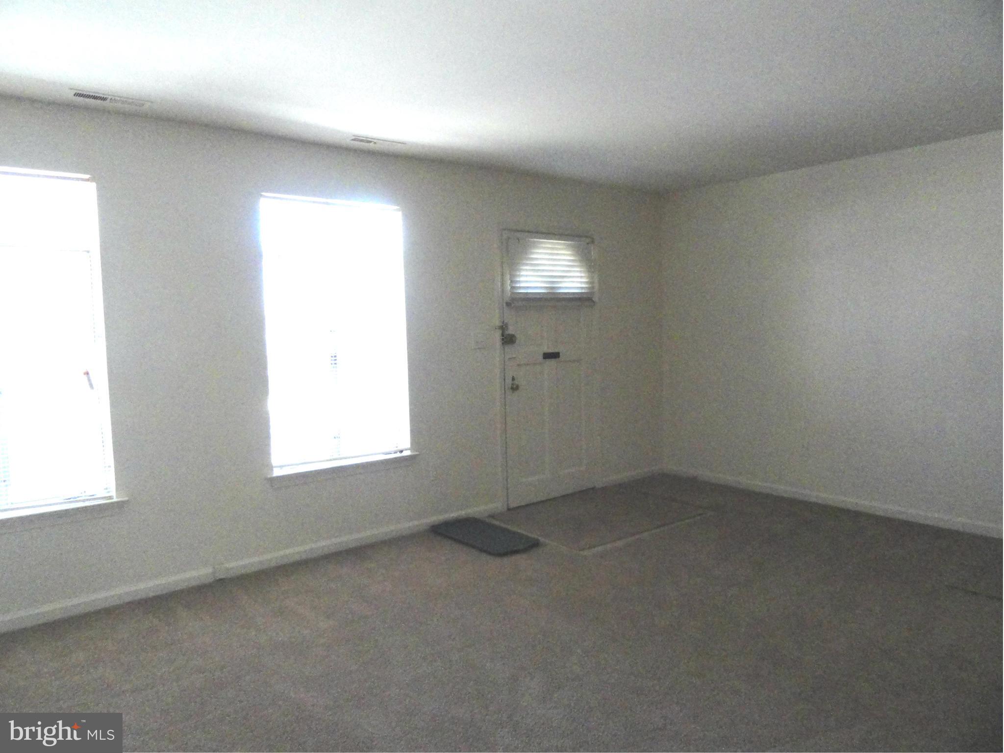 1915 Addison Road South District Heights, MD 20747 - Photo 10 of 12 Living Room