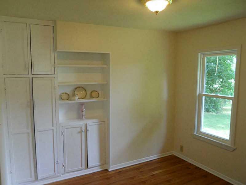 2220 Rutland Avenue Springfield, OH 45505 - Photo 11 of 23