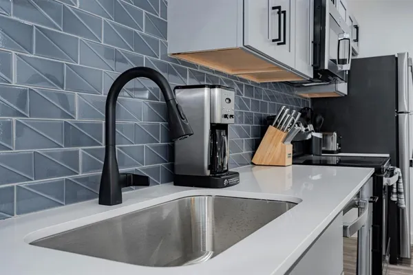 a close view of sink