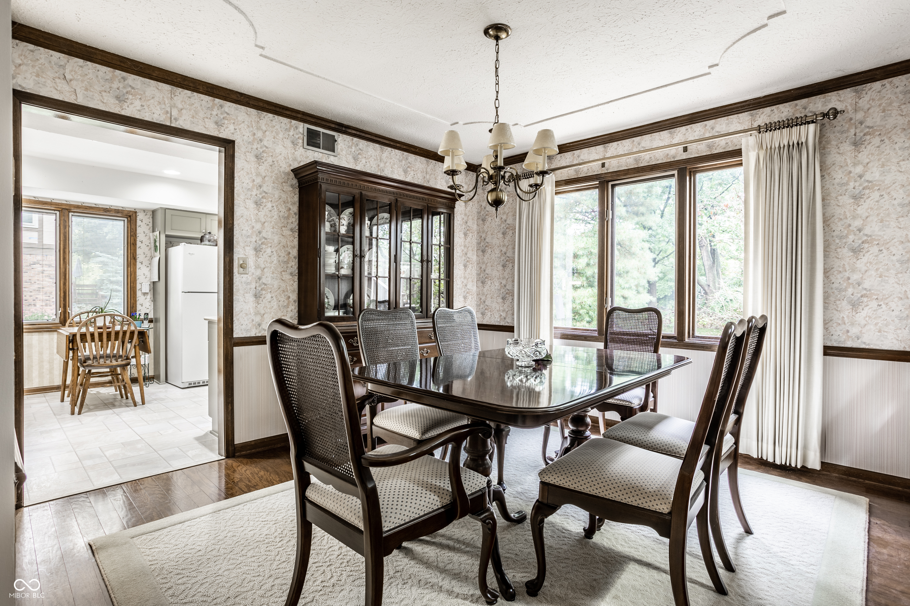 2720 Amherst Street Indianapolis, IN 46268 - Photo 16 of 44