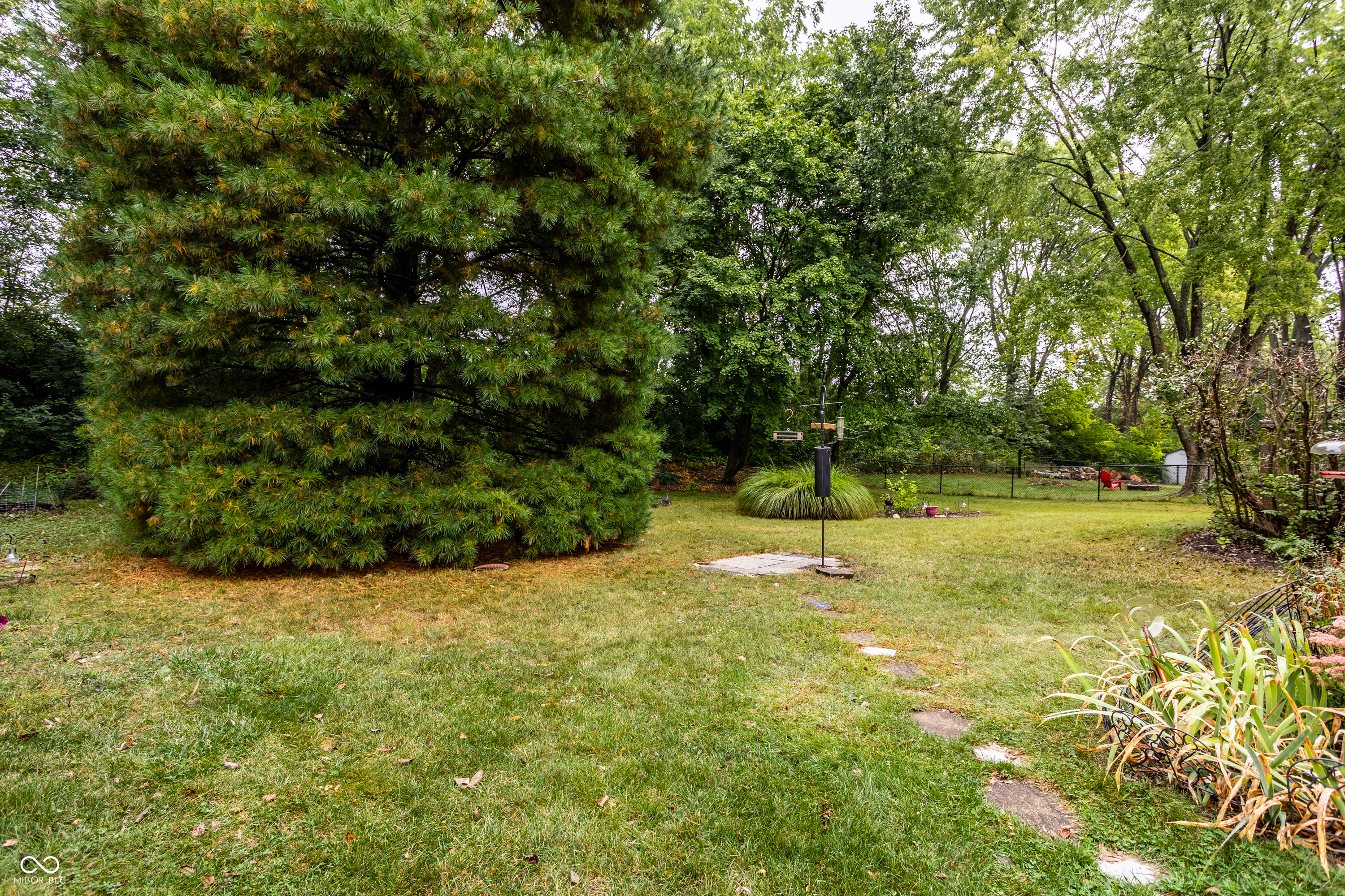 2720 Amherst Street Indianapolis, IN 46268 - Photo 39 of 44