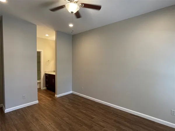 $1,350 | 6500 Harbor Town Drive, Unit 3101, Houston, TX 77036