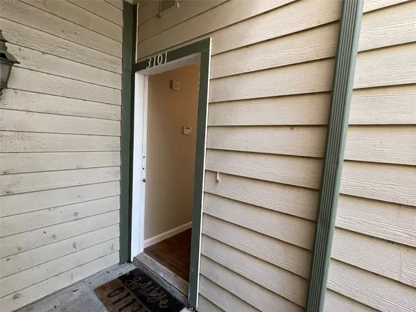 $1,350 | 6500 Harbor Town Drive, Unit 3101, Houston, TX 77036