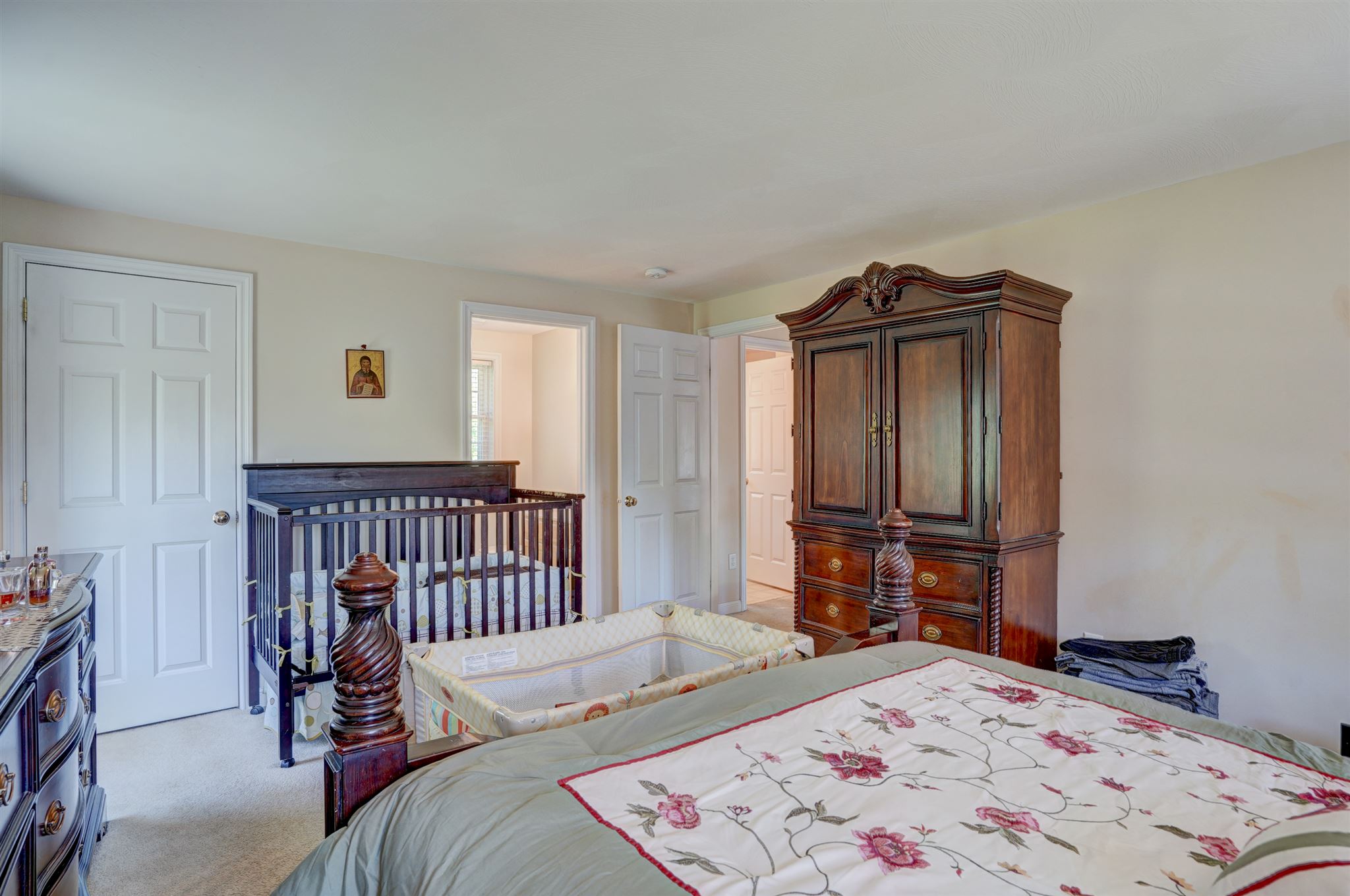 148 Island Pond Road Derry, NH 03038 - Photo 23 of 40