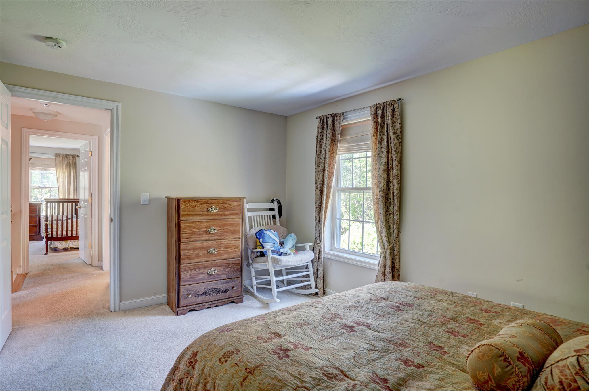 148 Island Pond Road Derry, NH 03038 - Photo 30 of 40