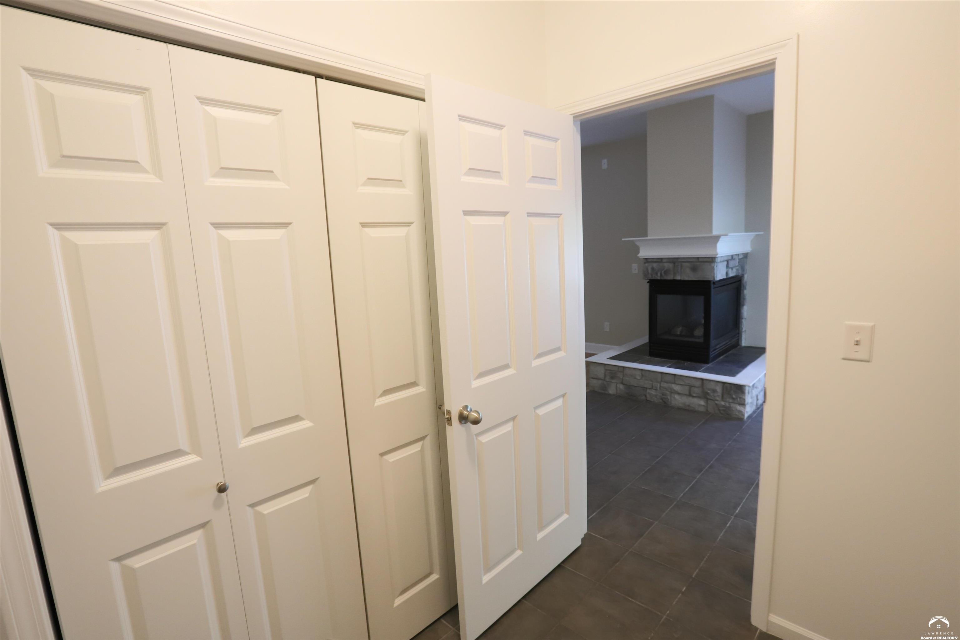 2919 Harper Street Lawrence, KS 66046 - Photo 11 of 28