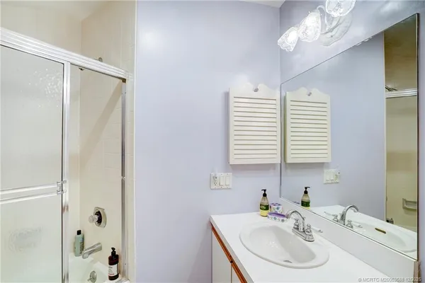 $6,500 | 233 Northeast Edgewater Drive, Unit 204, Jensen Beach, FL 34957