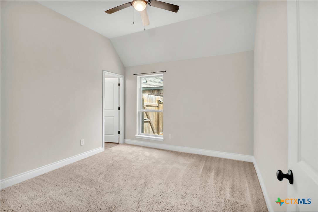 2912 Countryside Path Seguin, TX 78155 - Photo 25 of 36