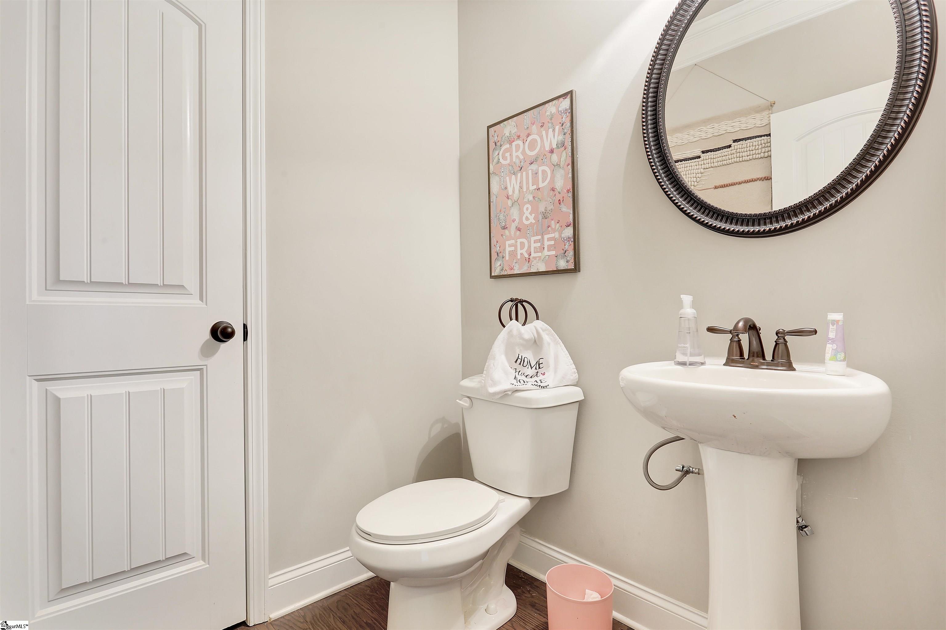 525 Grandon Road Greer, SC 29651 - Photo 8 of 36 Gallery Image 8
