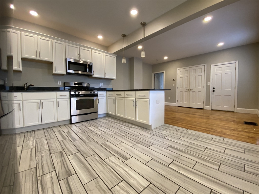 10 Howell Court, Unit 1 Chelsea, MA 02150 - Photo 28 of 31