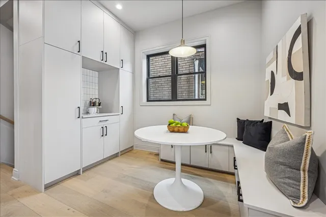 $1,250,000 | 2840 North Christiana Avenue, Chicago, IL 60618