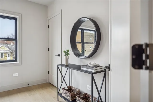 $1,250,000 | 2840 North Christiana Avenue, Chicago, IL 60618