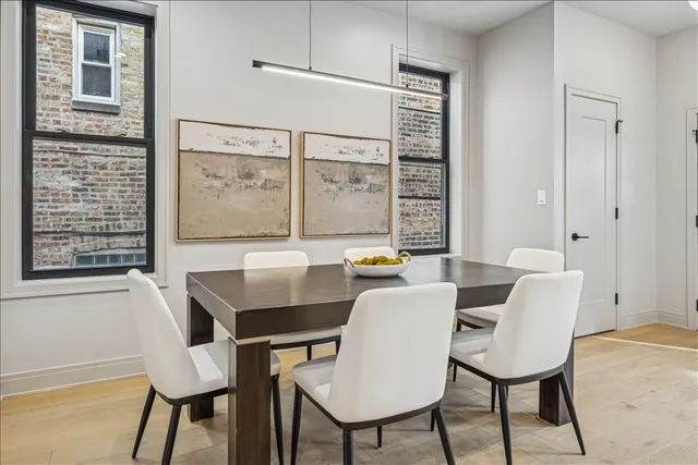 $1,250,000 | 2840 North Christiana Avenue, Chicago, IL 60618