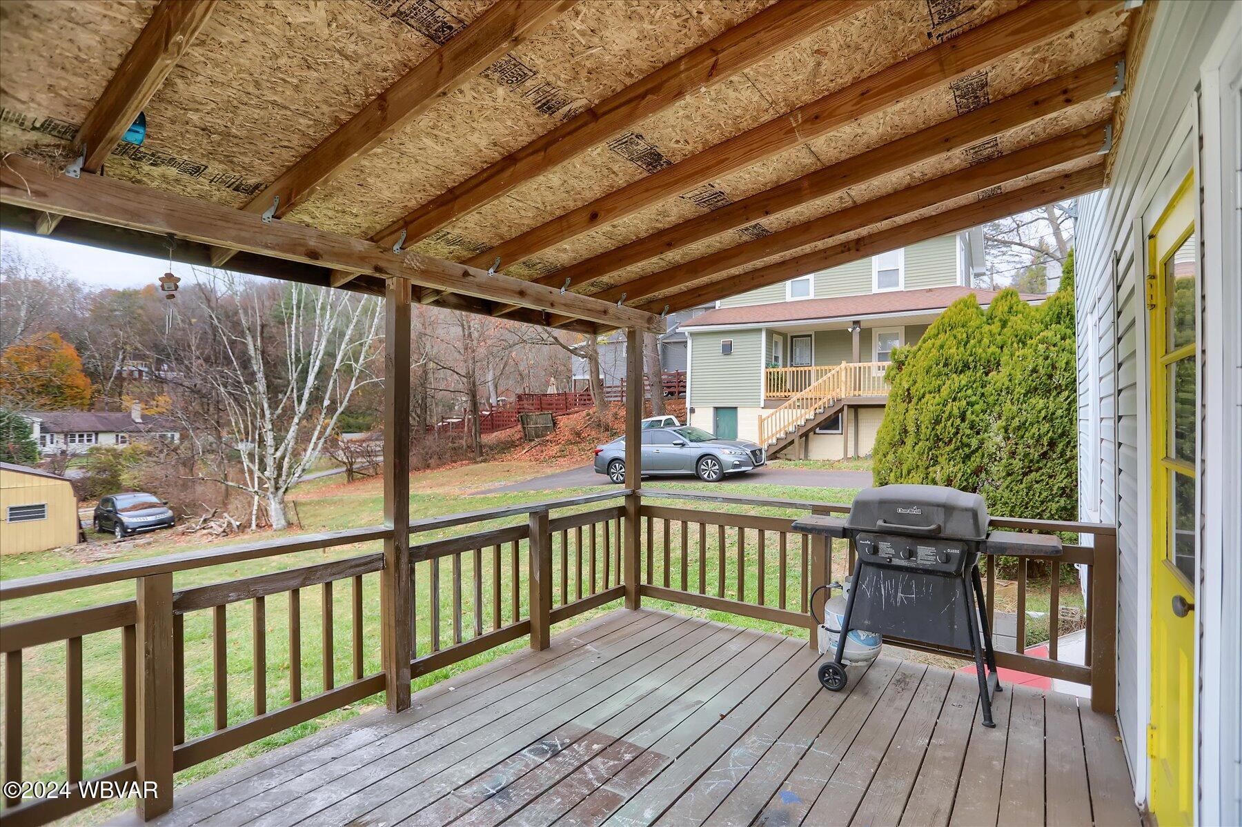 1407 Bloomingrove Road Williamsport, PA 17701 - Photo 28 of 32 31-1U4A0148